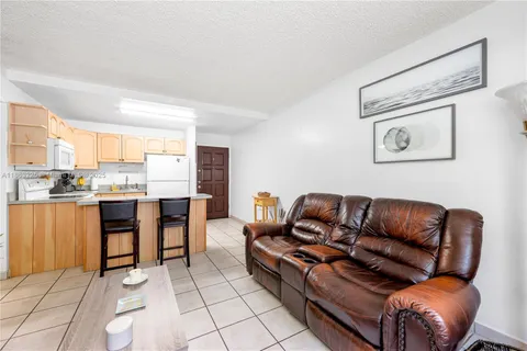 $185,000 | 747 Northwest 13th Avenue, Unit 3, Miami, FL 33125