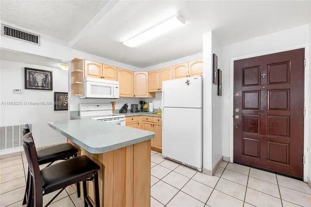 $215,000 | 747 Northwest 13th Avenue, Unit 3, Miami, FL 33125