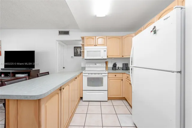 $215,000 | 747 Northwest 13th Avenue, Unit 3, Miami, FL 33125