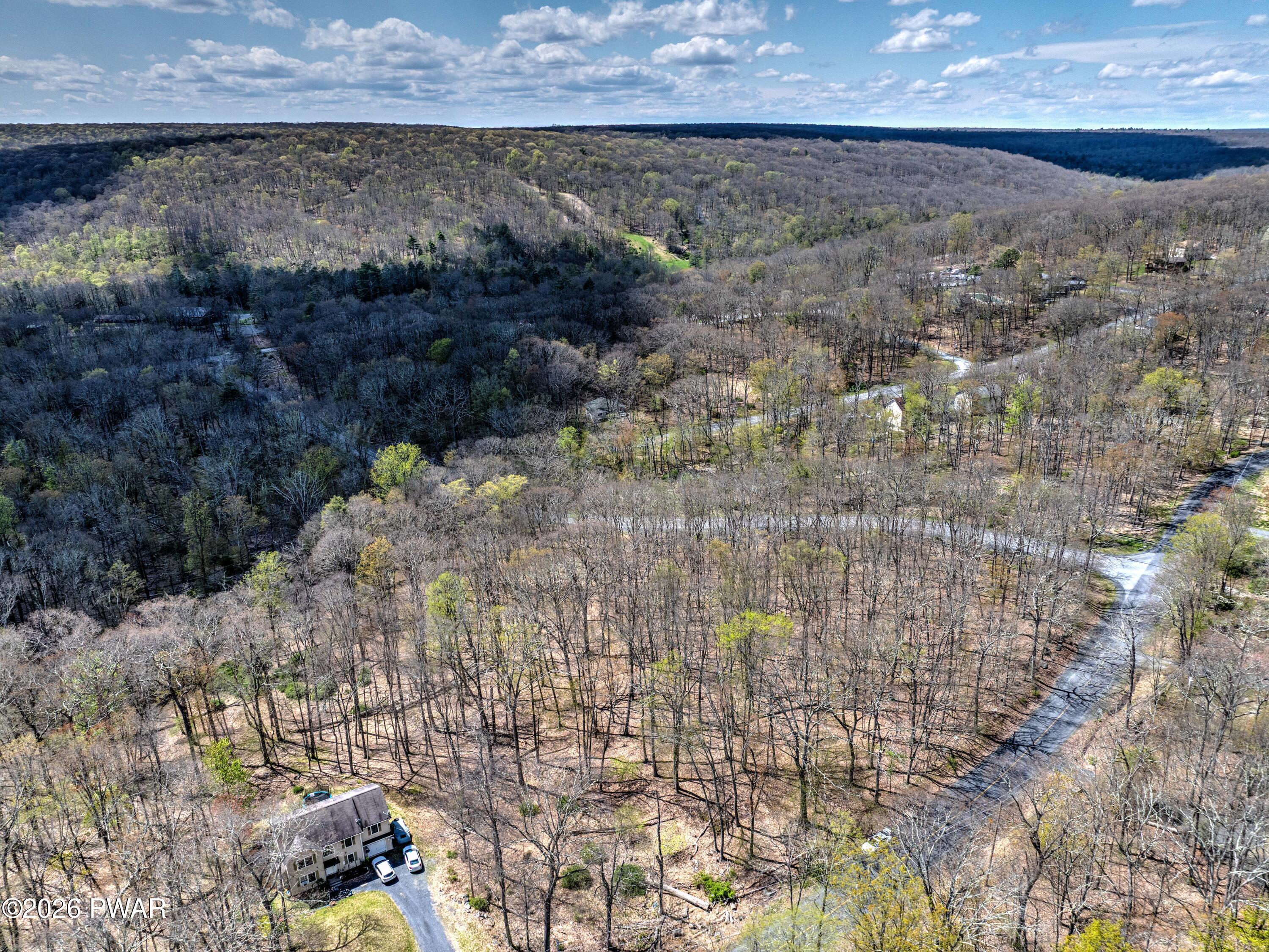 Whippoorwill Drive Bushkill, PA 18324 - Photo 16 of 21