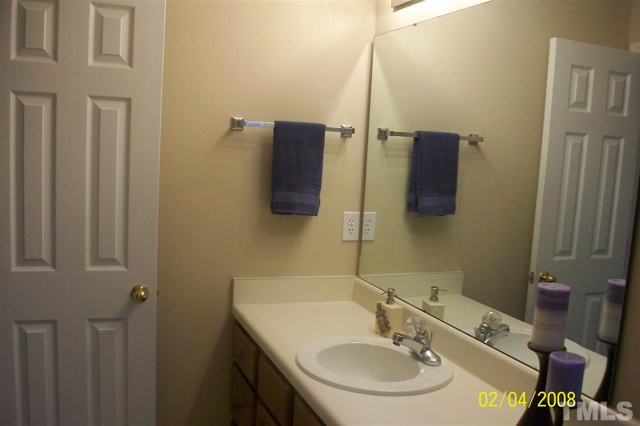 5629 Lighthall Lane Raleigh, NC 27604 - Photo 10 of 13 Gallery Image 10