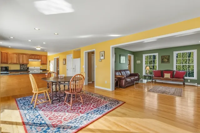 $829,900 | 303 School Street, Acton, MA 01720