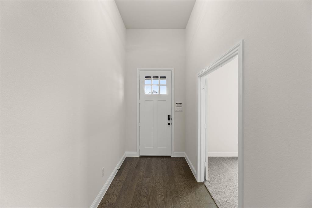 43 Magpie Street Joshua, TX 76058 - Photo 22 of 30 43 Magpie-Entry-1