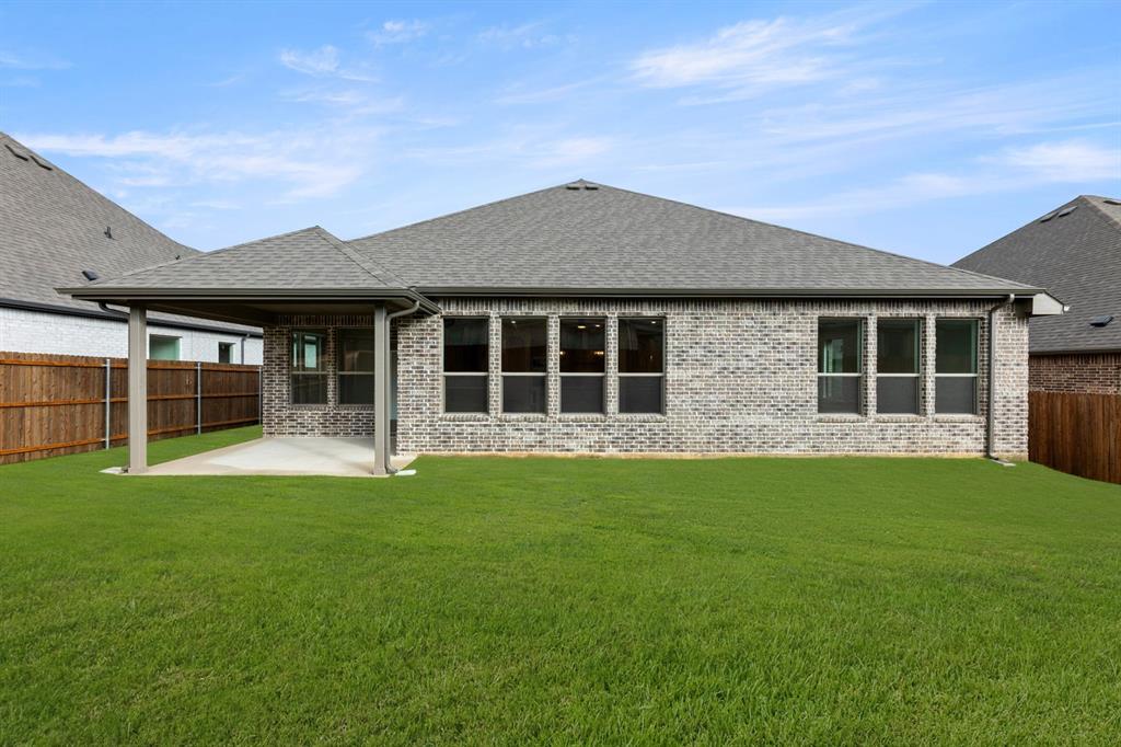 43 Magpie Street Joshua, TX 76058 - Photo 27 of 30 43 Magpie-Back-3