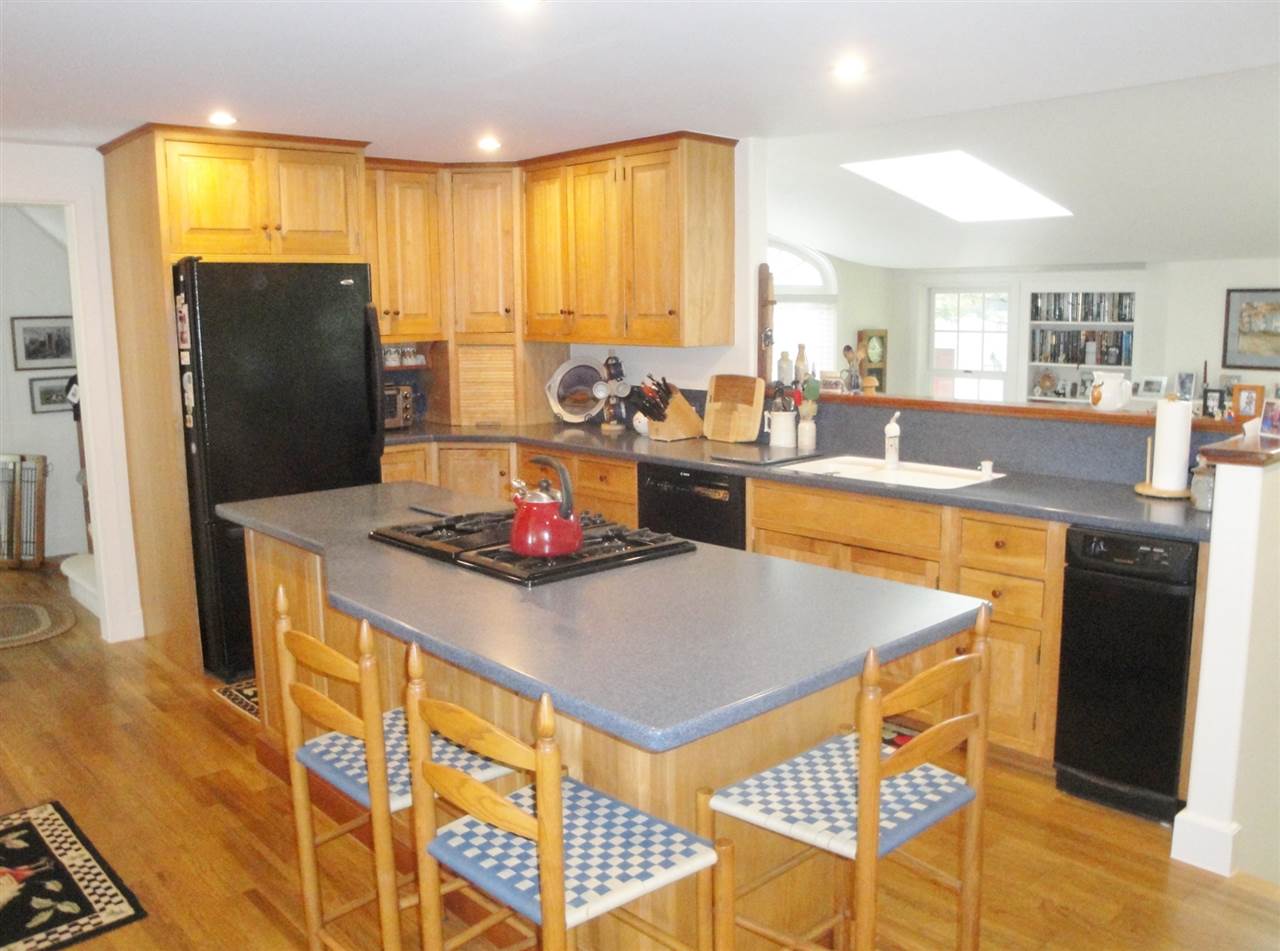 4 Hillside Road Concord, NH 03301 - Photo 10 of 36 Gallery Image 10