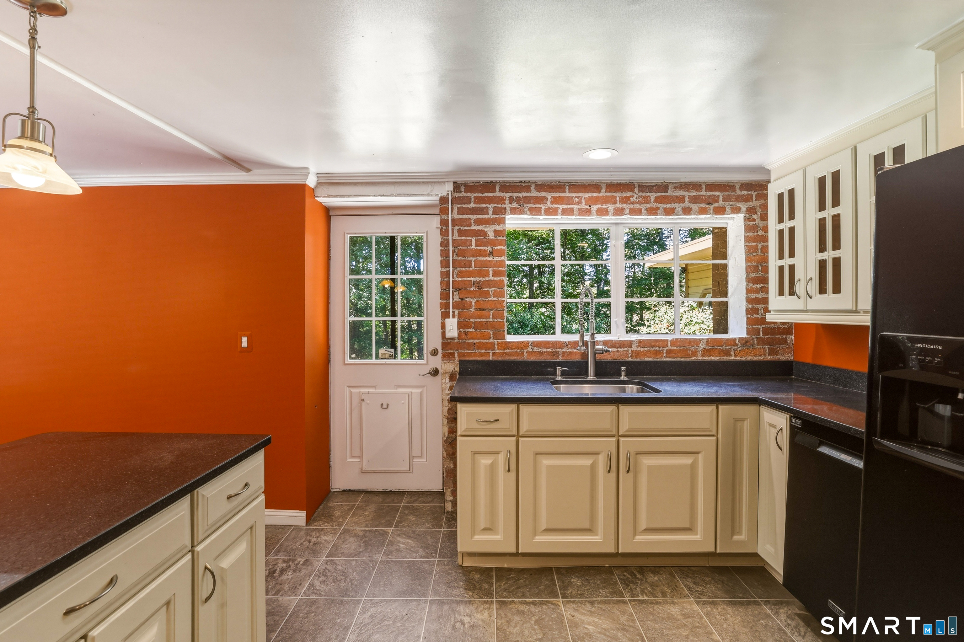 220 Norwich Road Salem, CT 06420 - Photo 6 of 39