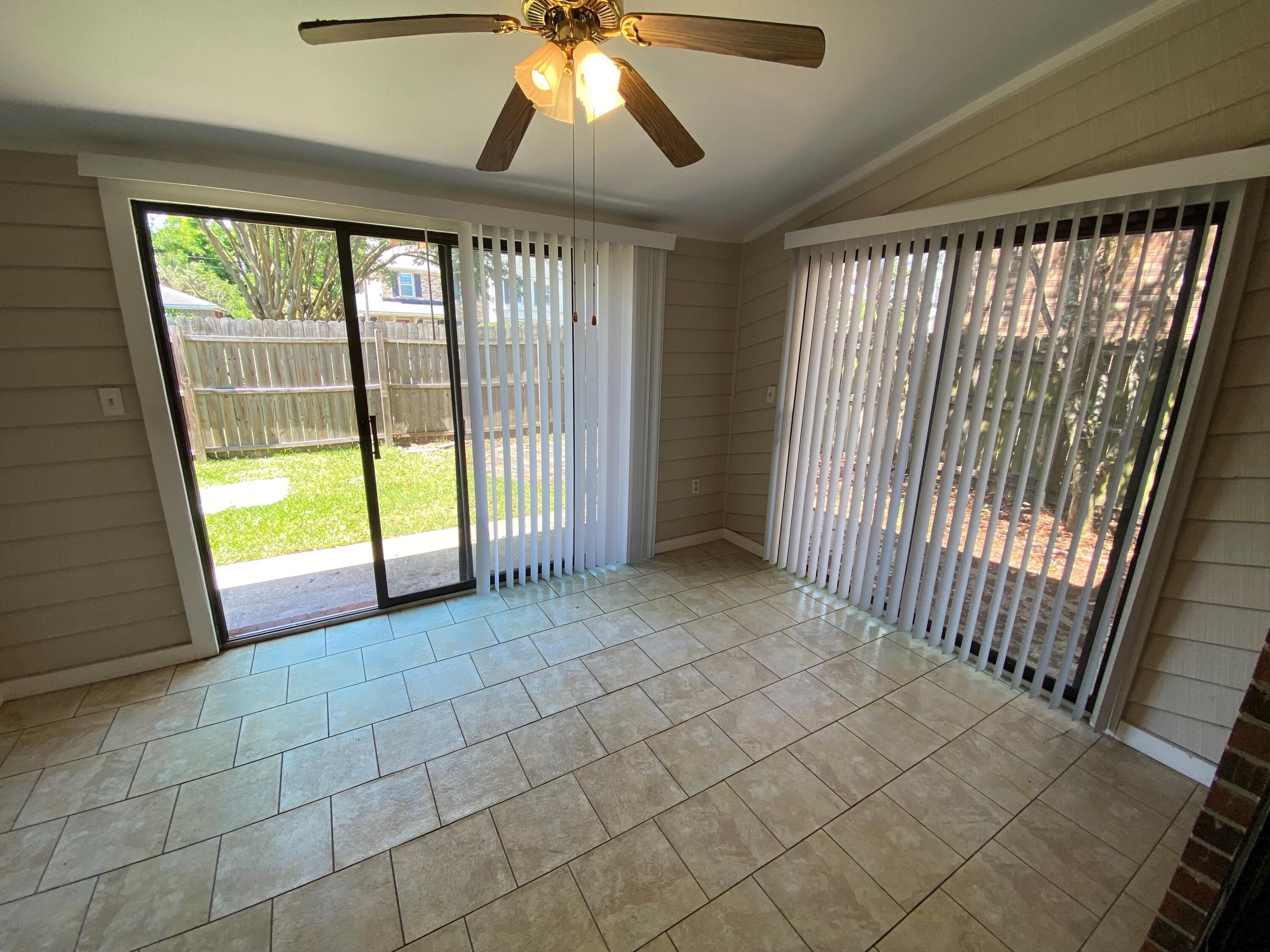 985 Bay Tree Circle, Unit C Mount Pleasant, SC 29464 - Photo 12 of 25