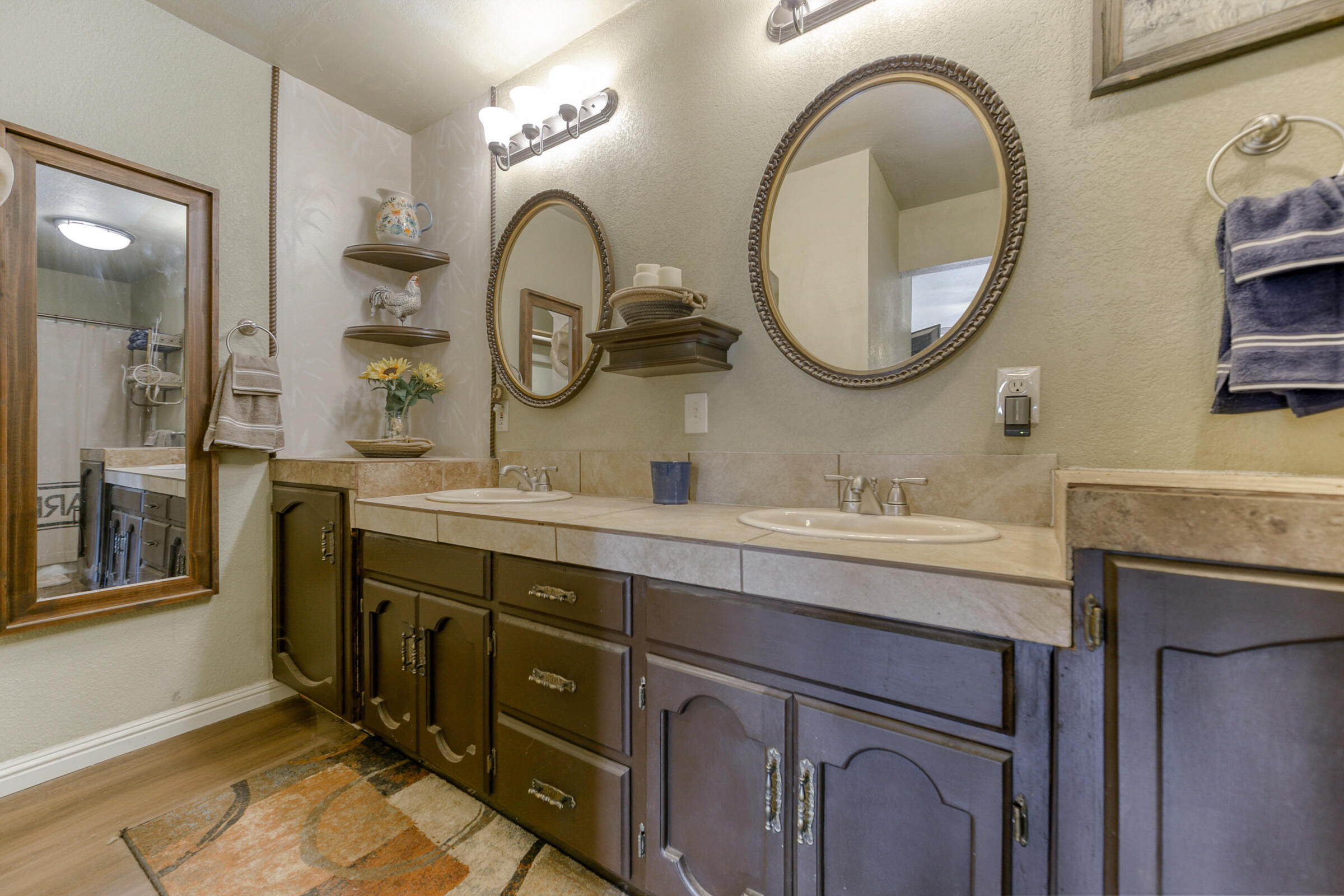 15025 Miners Gulch Road Shasta, CA 96087 - Photo 21 of 47 dual sinks