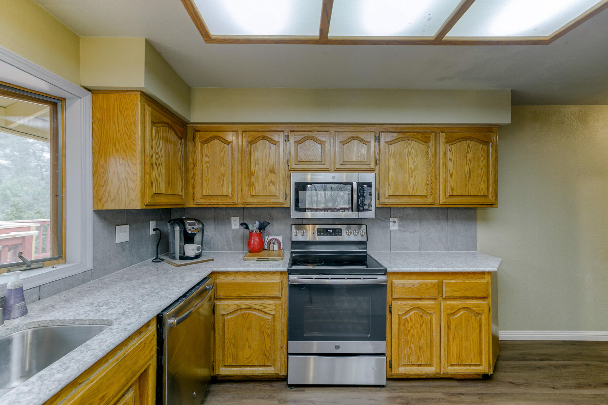 15025 Miners Gulch Road Shasta, CA 96087 - Photo 6 of 47 HV7A7833