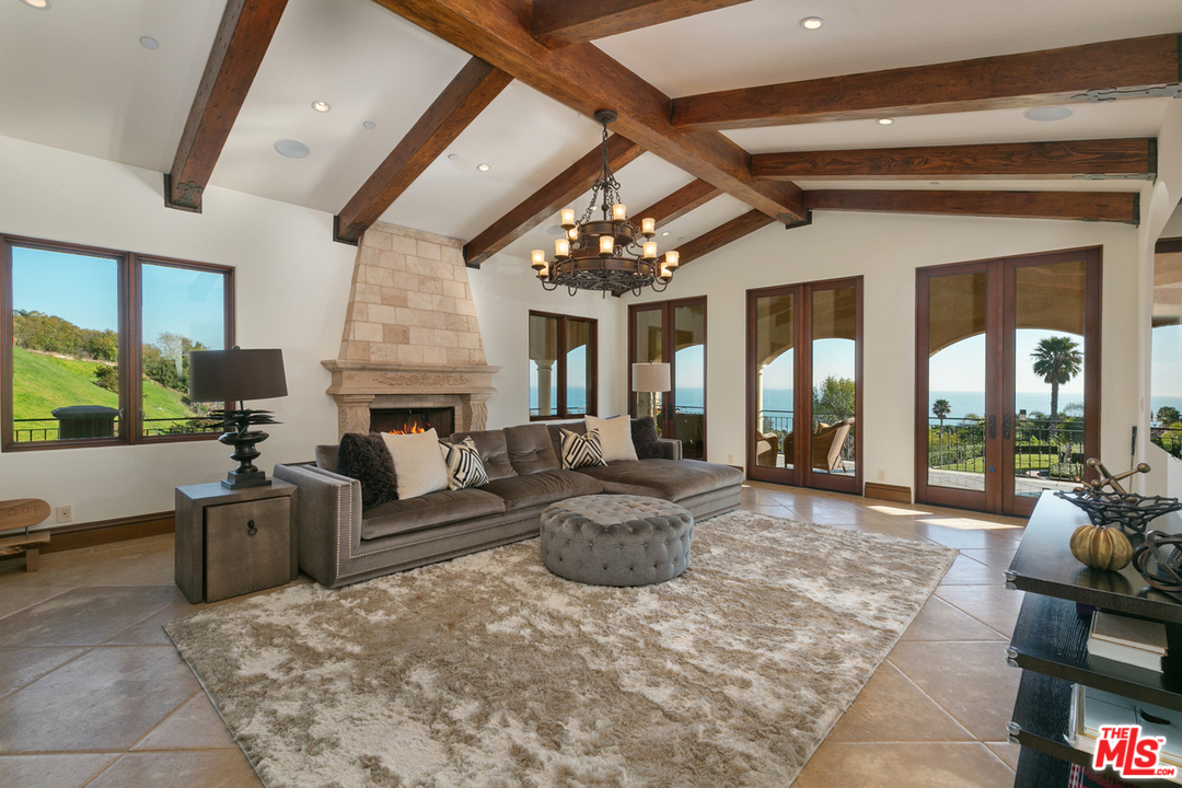 6254 Porterdale Drive Malibu, CA 90265 - Photo 12 of 40