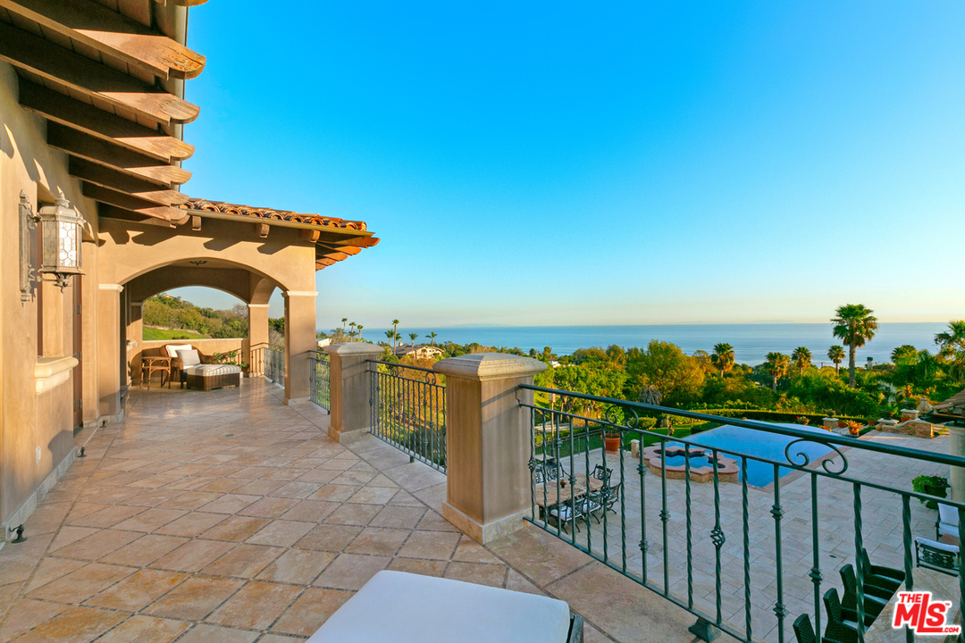 6254 Porterdale Drive Malibu, CA 90265 - Photo 28 of 40