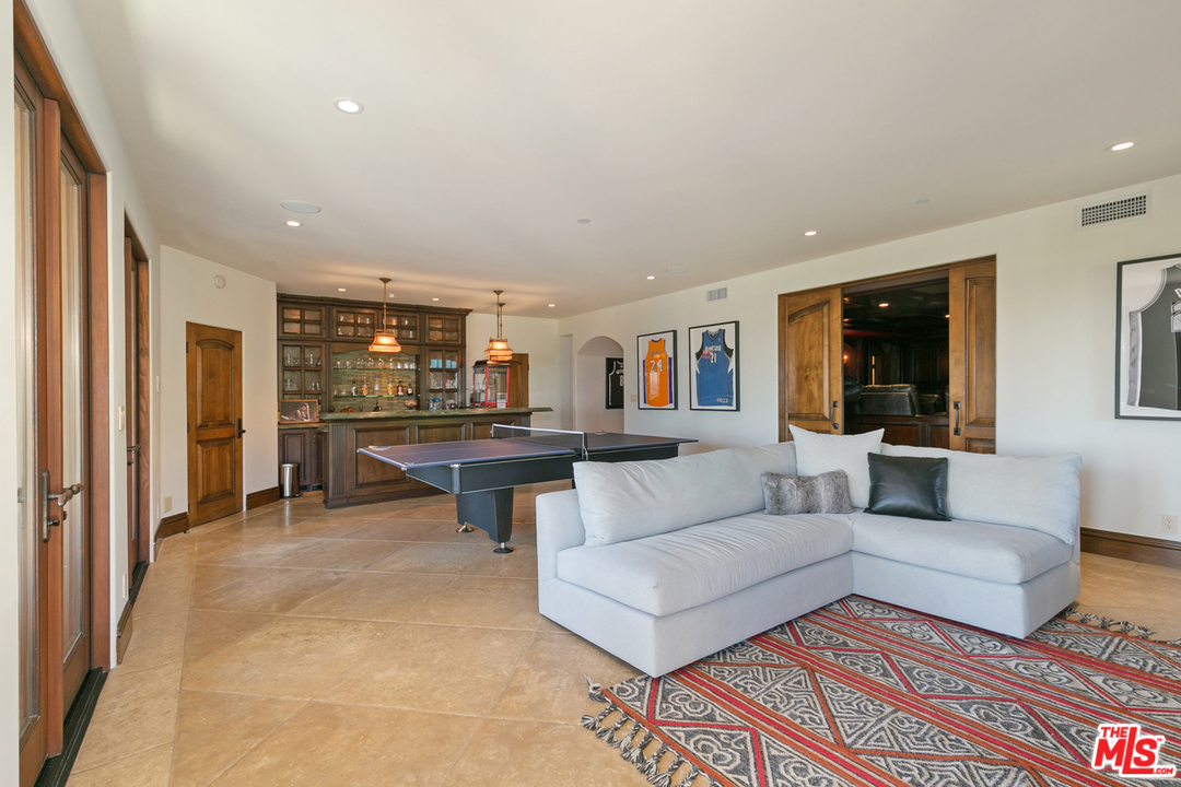 6254 Porterdale Drive Malibu, CA 90265 - Photo 32 of 40