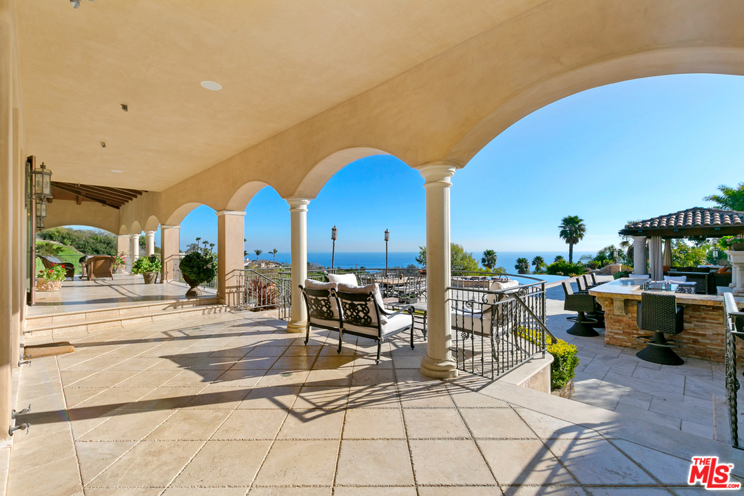 6254 Porterdale Drive Malibu, CA 90265 - Photo 36 of 40