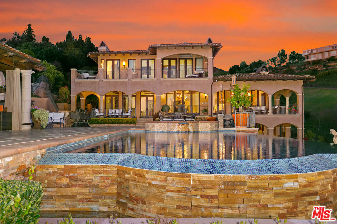 6254 Porterdale Drive Malibu, CA 90265 - Photo 7 of 40