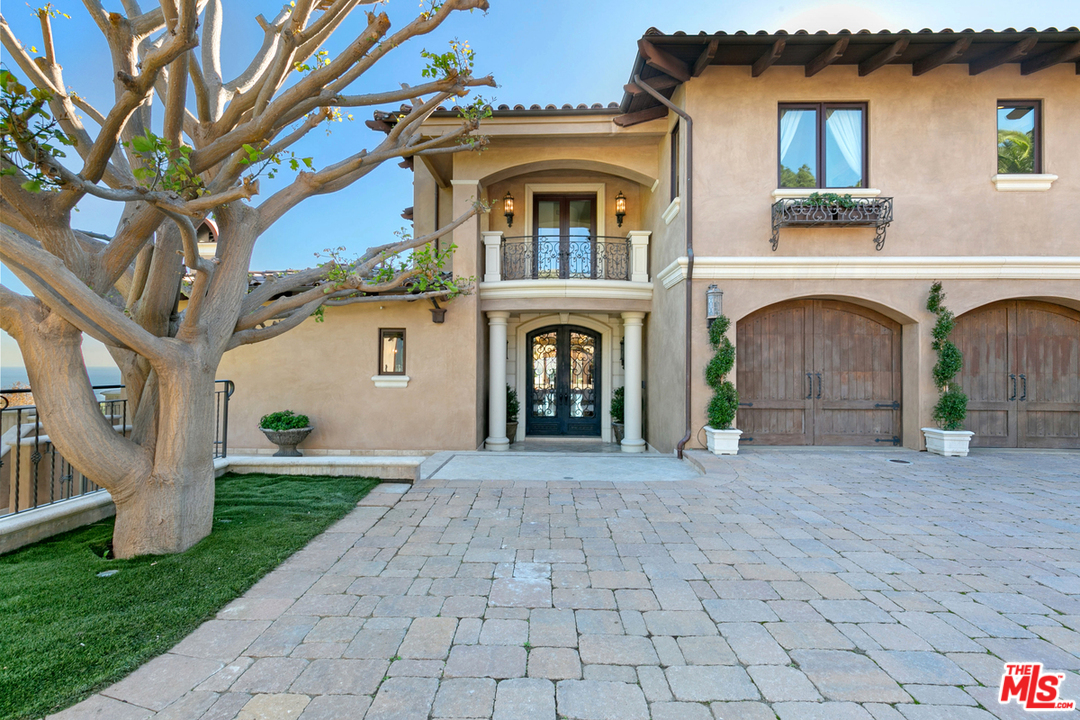 6254 Porterdale Drive Malibu, CA 90265 - Photo 9 of 40