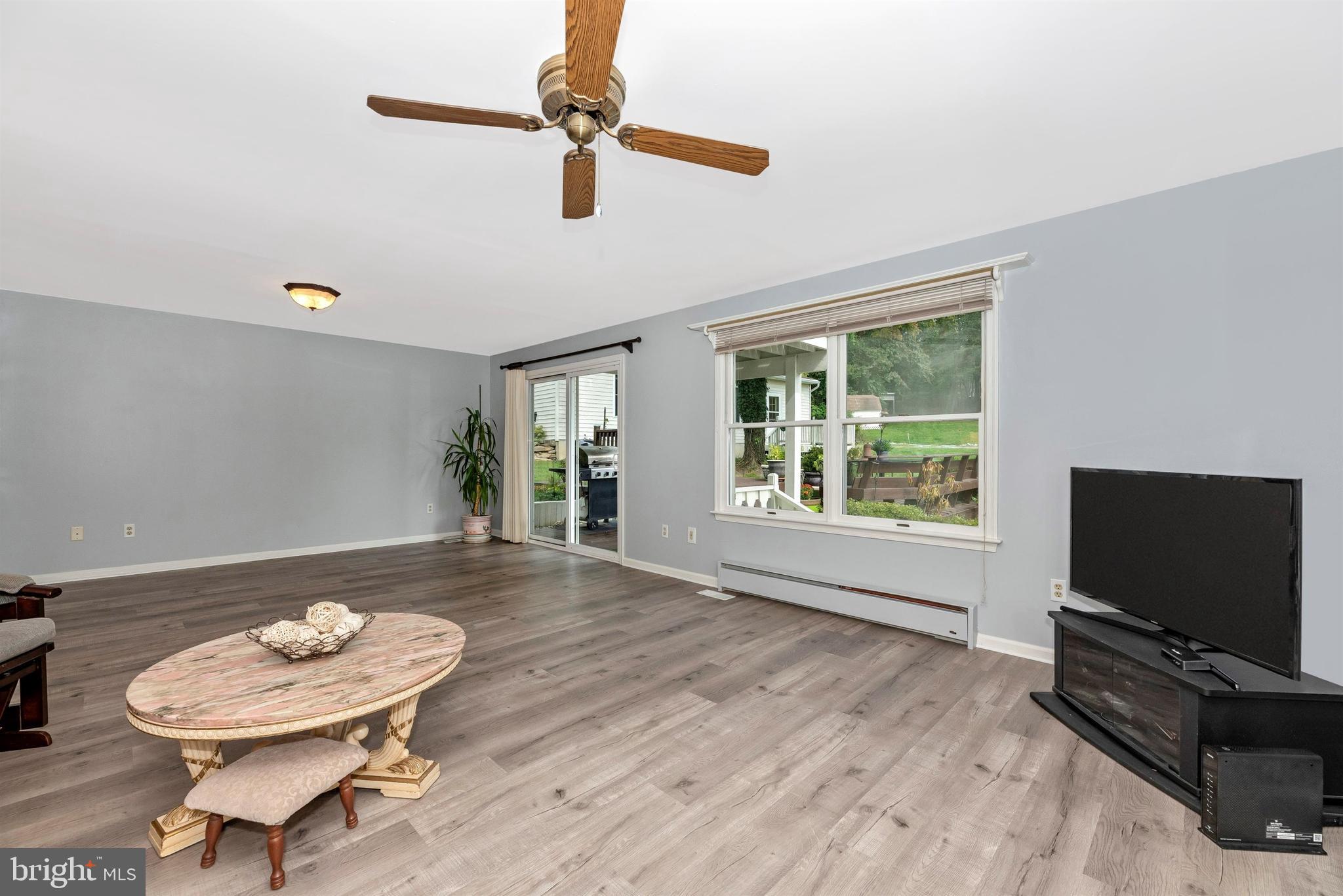 9710 Hall Road Frederick, MD 21701 - Photo 18 of 41 Ceiling Fan and Neutral Colors!