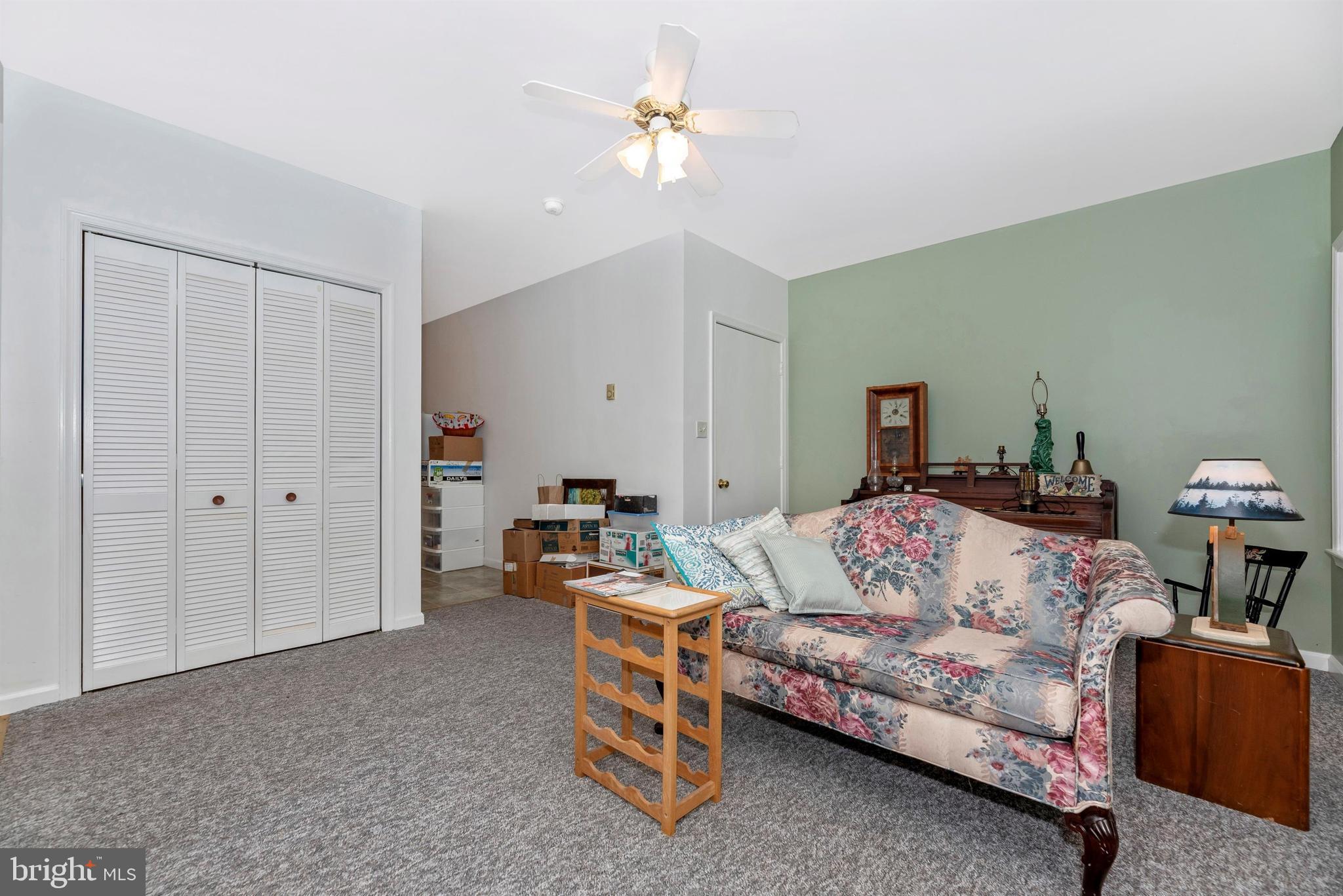 9710 Hall Road Frederick, MD 21701 - Photo 32 of 41 Great Space for an Office or Home Business