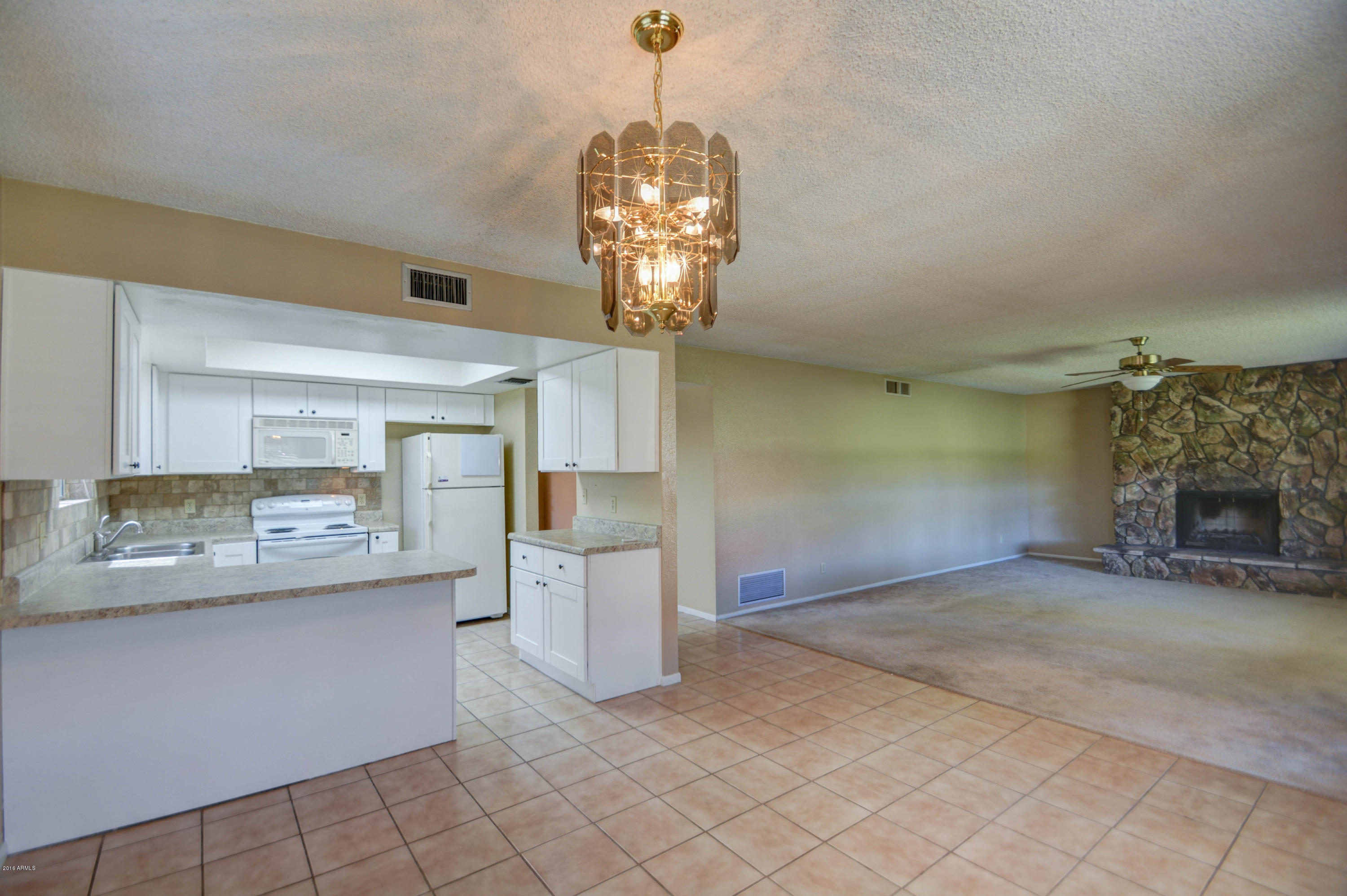 2275 North Recker Road Mesa, AZ 85215 - Photo 8 of 36 dining area-2