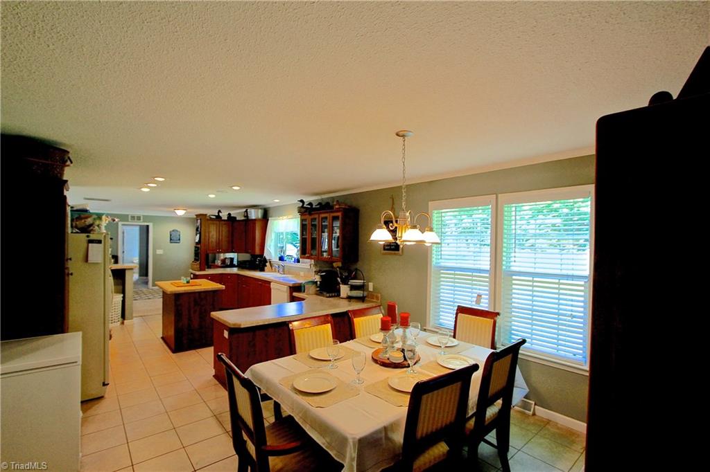 291 County Line Road Reidsville, NC 27320 - Photo 11 of 25 Gallery Image 11