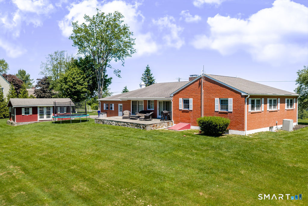 12 Valley View Road Newtown, CT 06470 - Photo 2 of 39