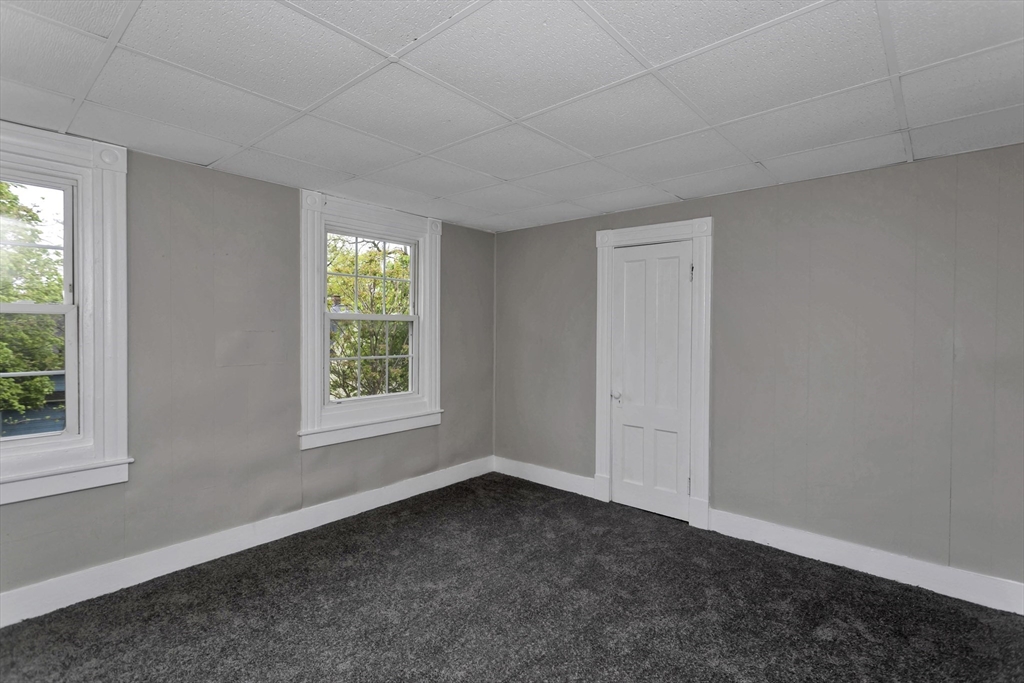 78 Whittier Street Springfield, MA 01108 - Photo 13 of 39