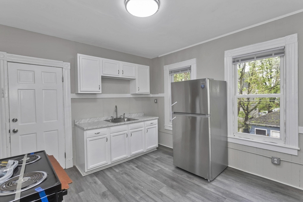 78 Whittier Street Springfield, MA 01108 - Photo 29 of 39