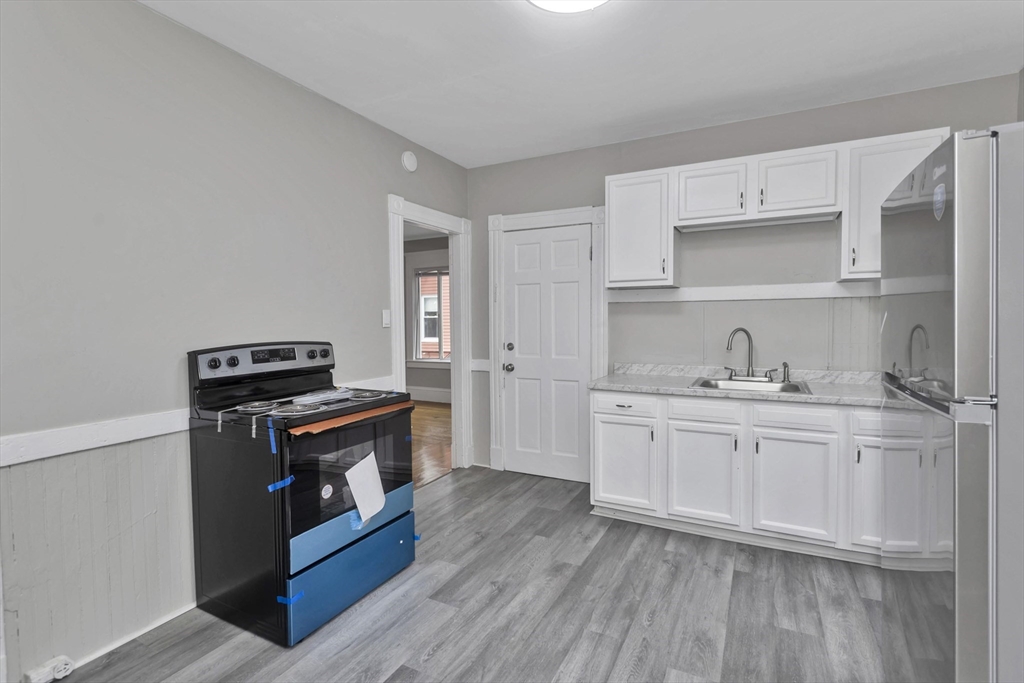 78 Whittier Street Springfield, MA 01108 - Photo 31 of 39