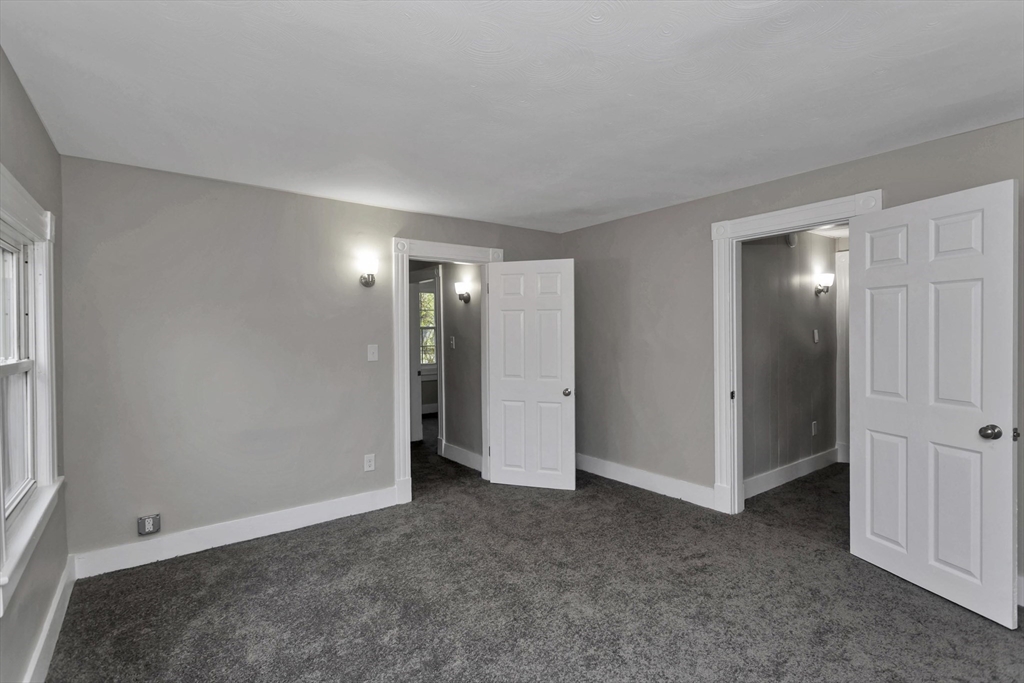 78 Whittier Street Springfield, MA 01108 - Photo 10 of 39