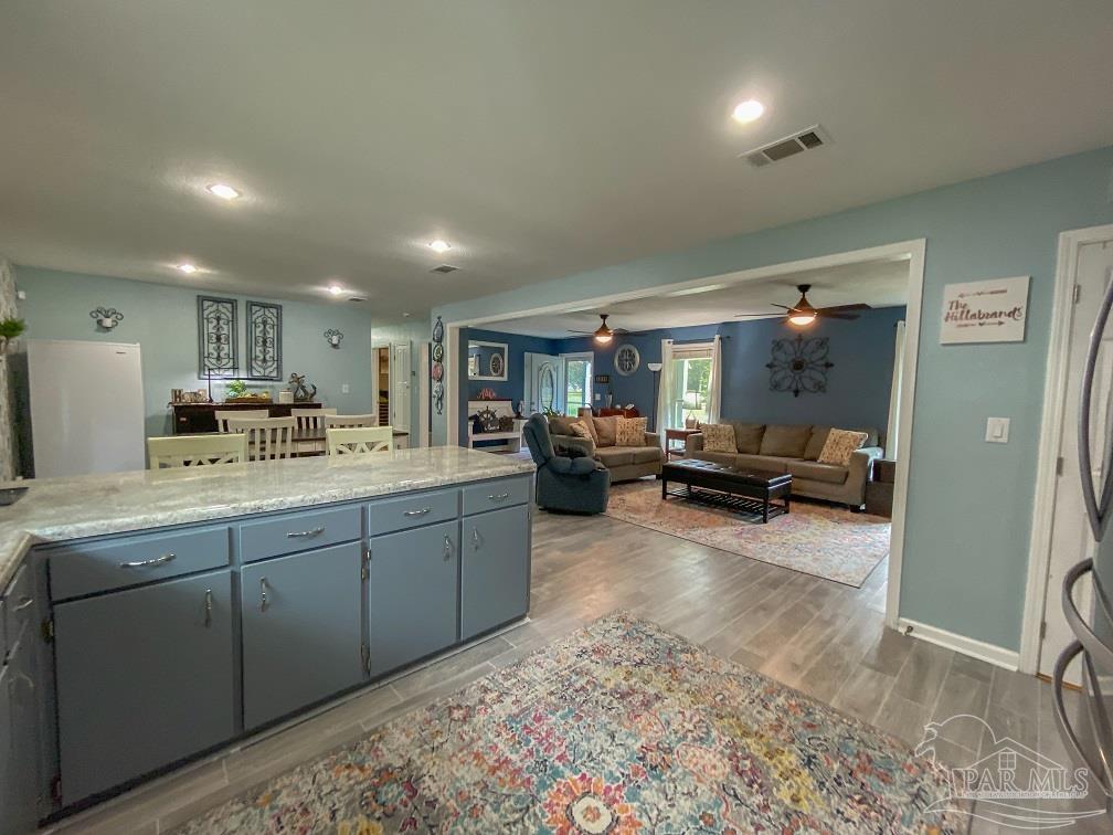 6250 Robinhood Road Milton, FL 32570 - Photo 14 of 49