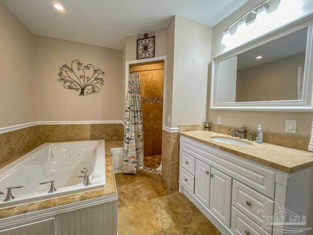 6250 Robinhood Road Milton, FL 32570 - Photo 19 of 49