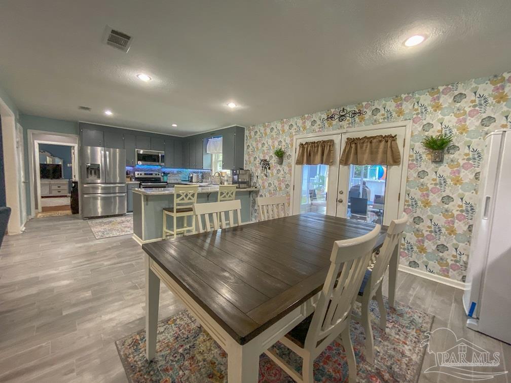 6250 Robinhood Road Milton, FL 32570 - Photo 10 of 49