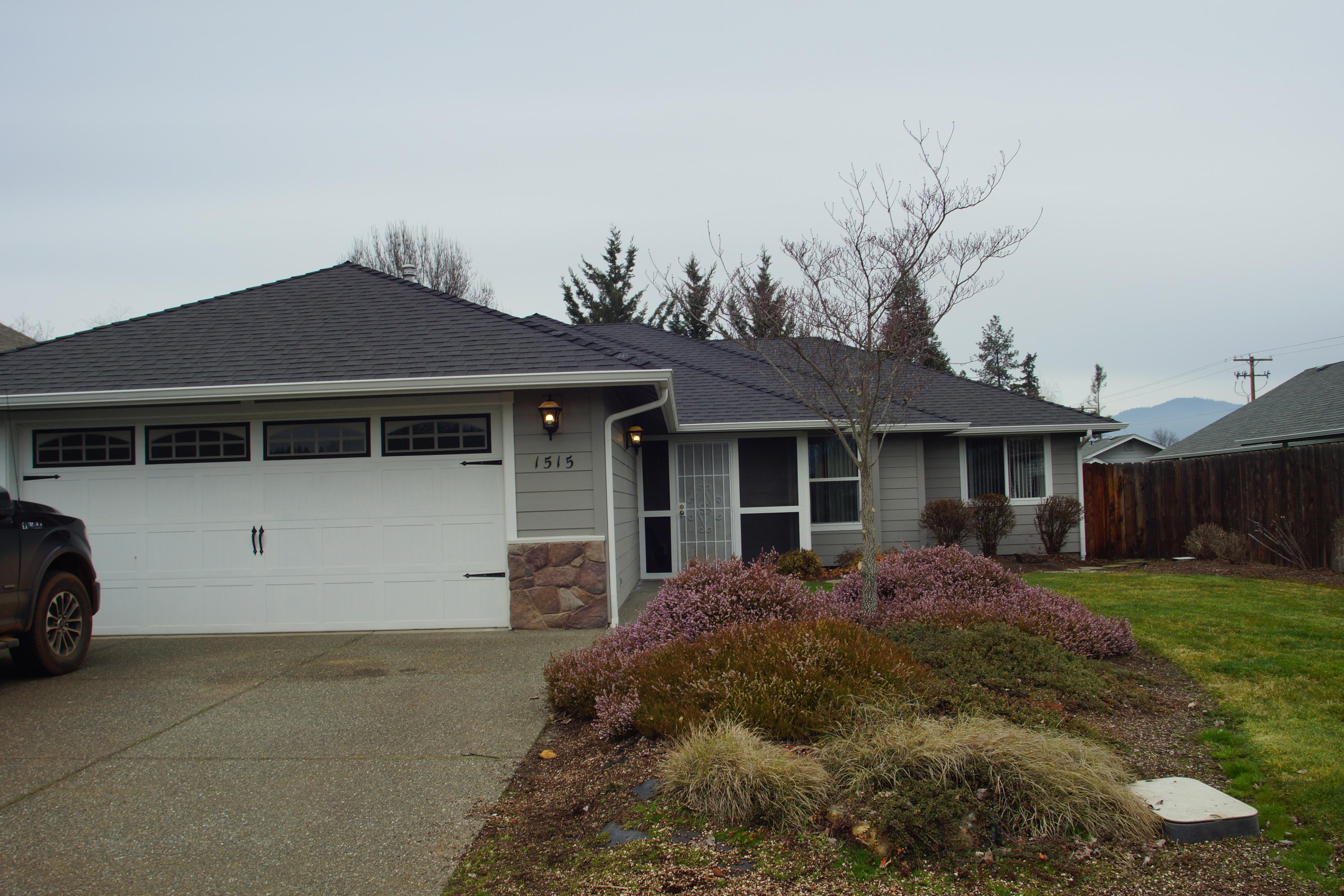 1515 West Harbeck Road Grants Pass, OR 97527 - Photo 1 of 3 SWWHarbeck