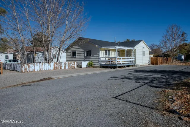 $279,000 | 224 South Nevada Street, Yerington, NV 89447