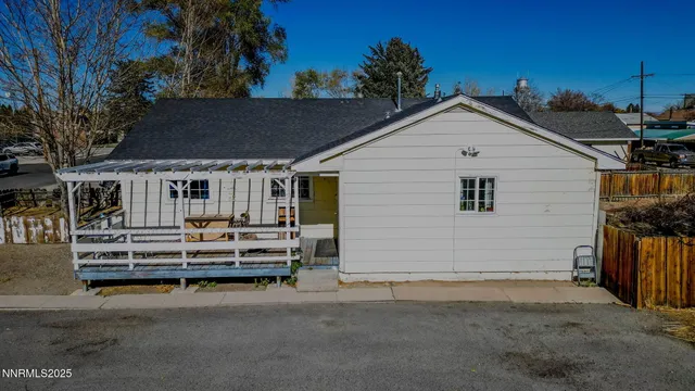 $279,000 | 224 South Nevada Street, Yerington, NV 89447