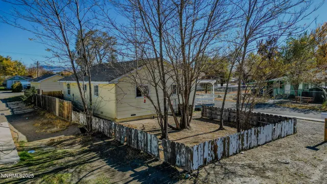 $279,000 | 224 South Nevada Street, Yerington, NV 89447