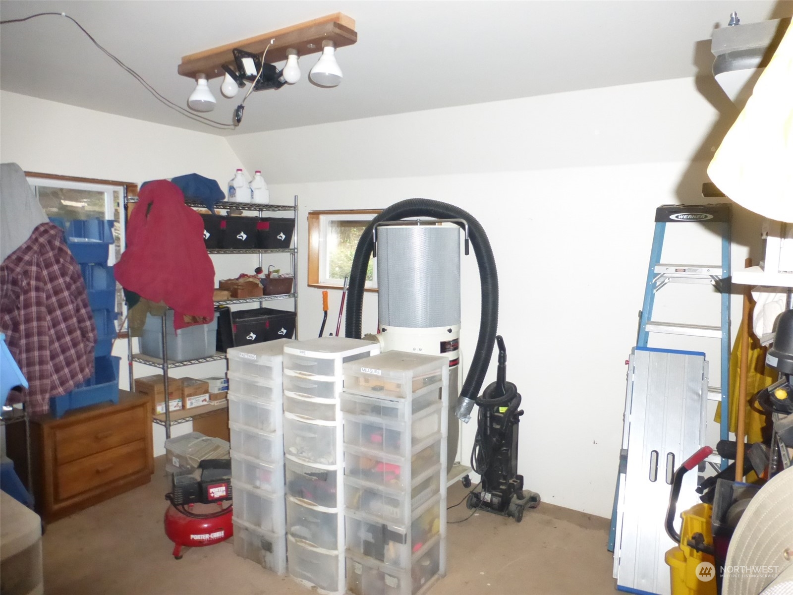 213 Whiskey Hill Road Lopez Island, WA 98261 - Photo 11 of 16 Gallery Image 11