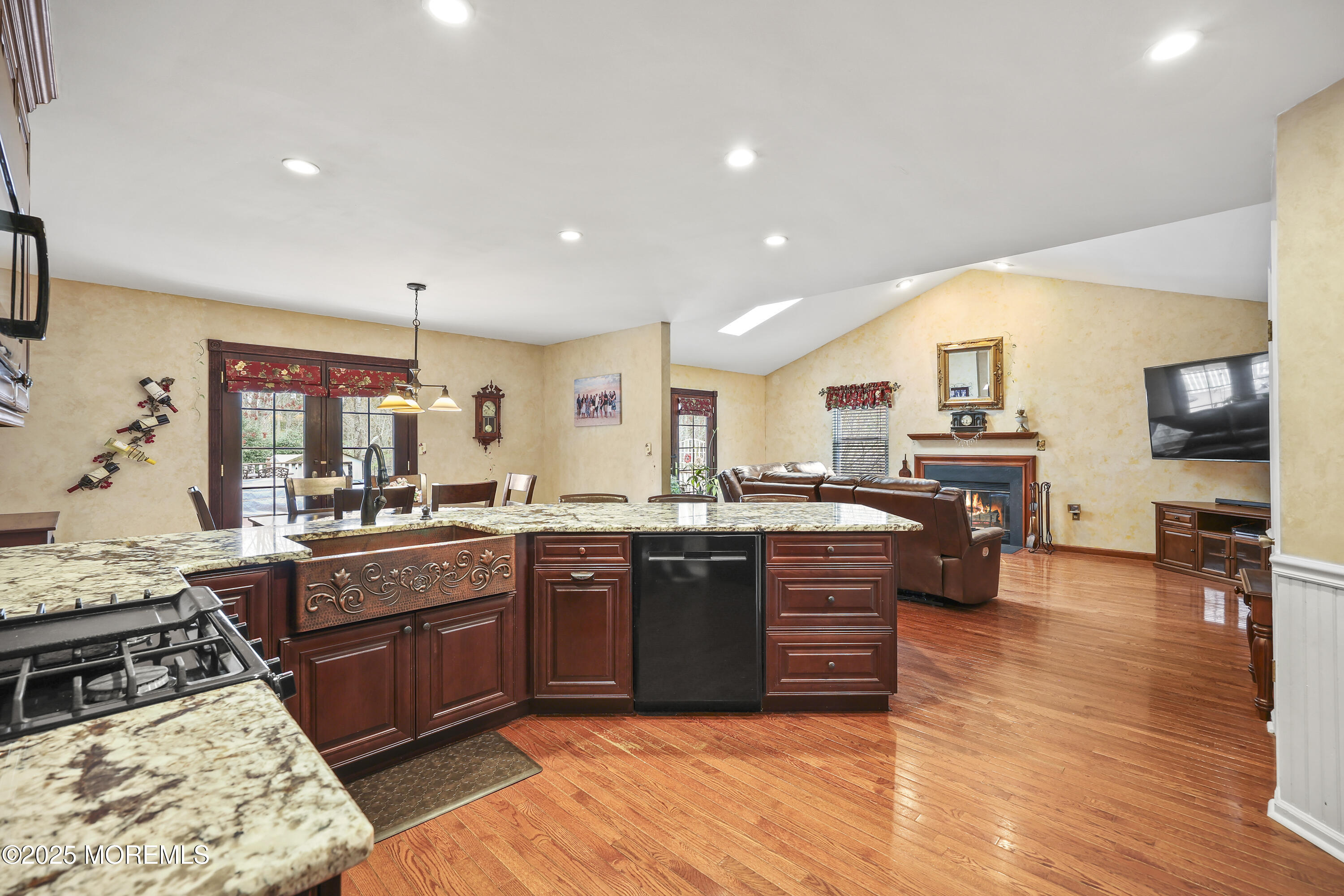 11 Ash Road Jackson, NJ 08527 - Photo 7 of 39 LPM_8857