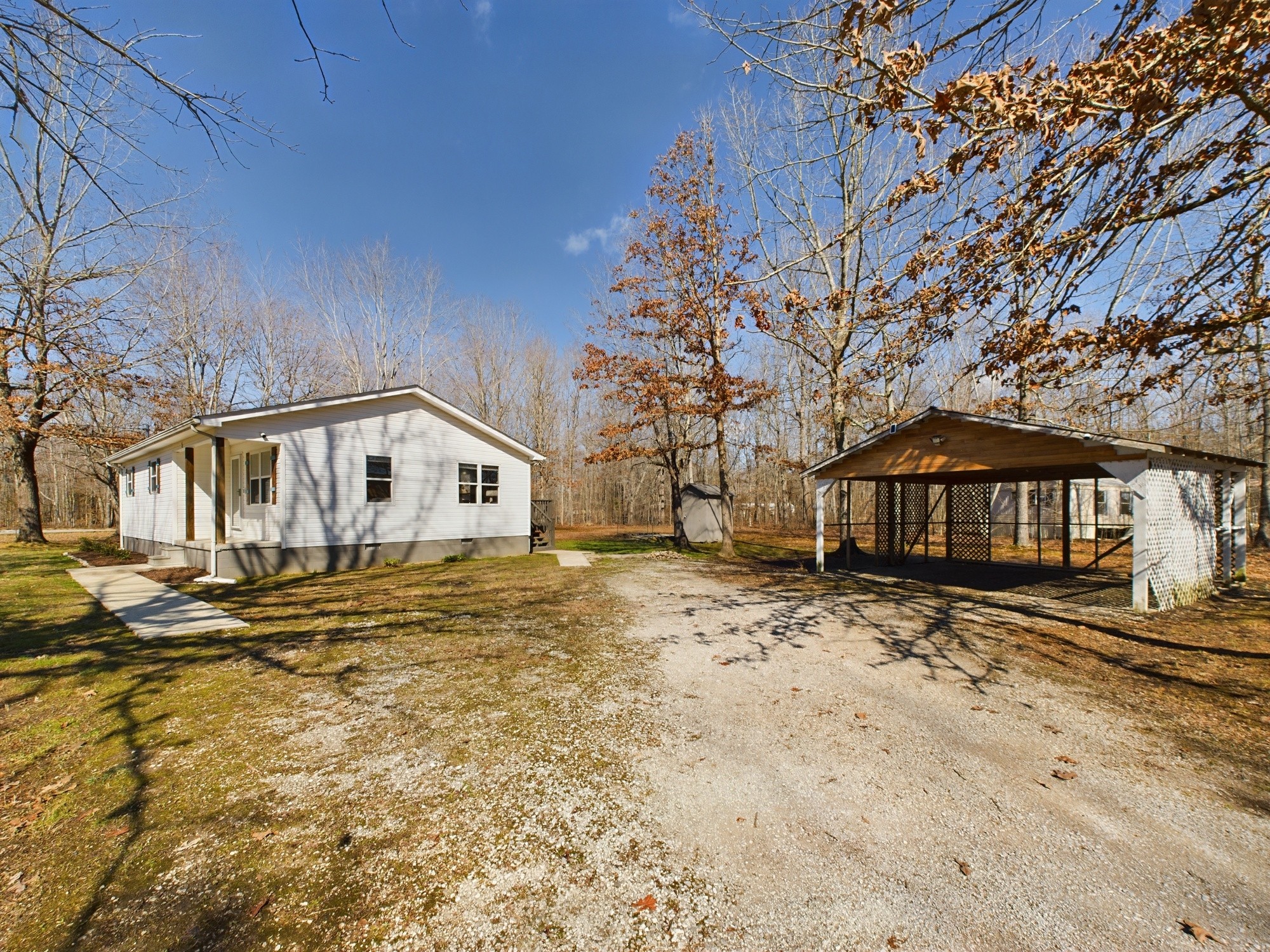 17 Alice Boynton Road Manchester, TN 37355 - Photo 28 of 31 a front view of a house with a yard