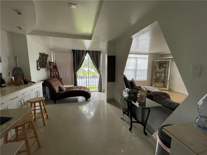 3690 Inverrary Drive, Unit 2Z Lauderhill, FL 33319 - Photo 9 of 38 Photo 3