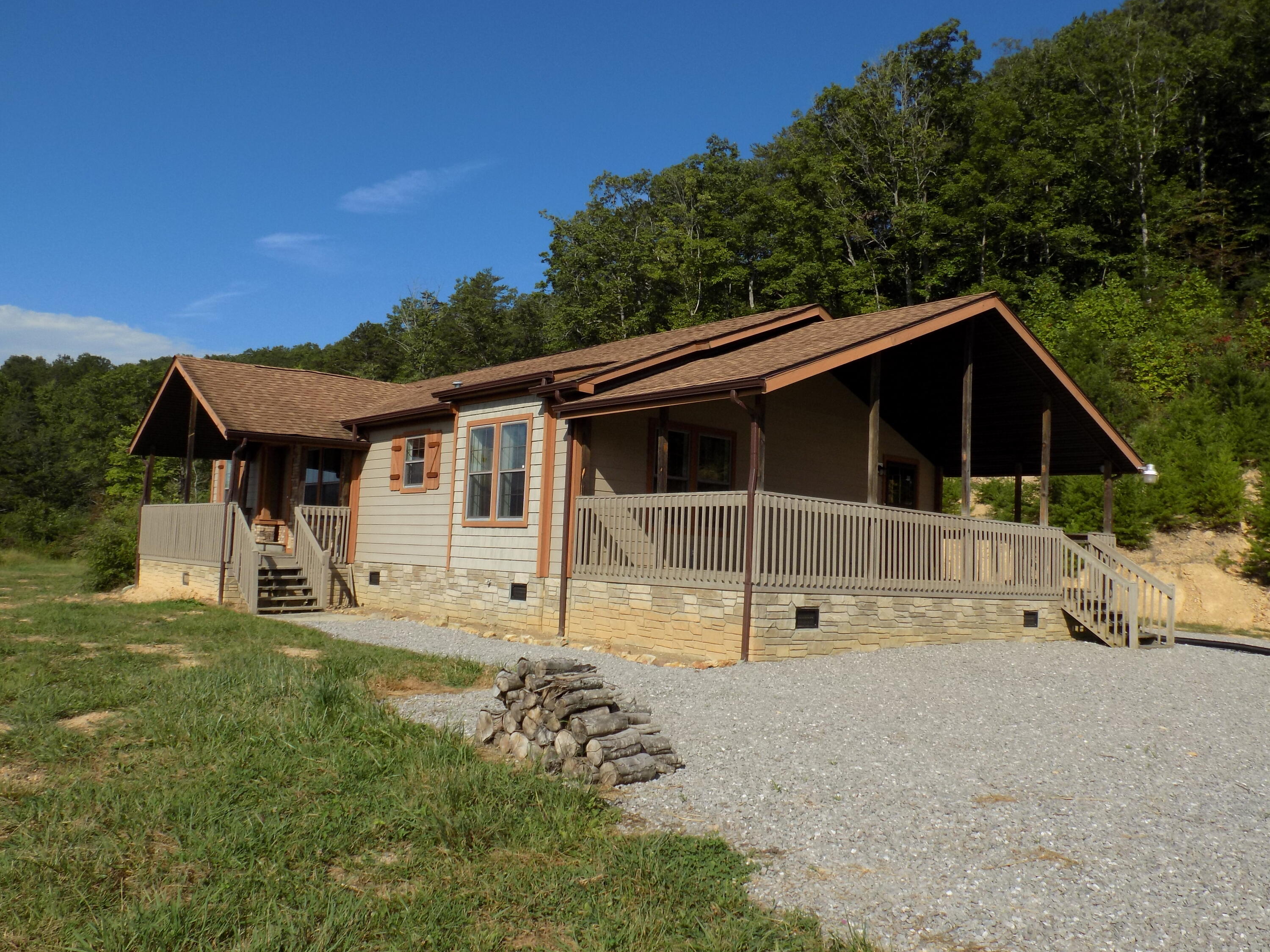367 Poor Valley Road Rogersville, TN 37857 - Photo 2 of 70 DSCN0158 - Copy - Copy