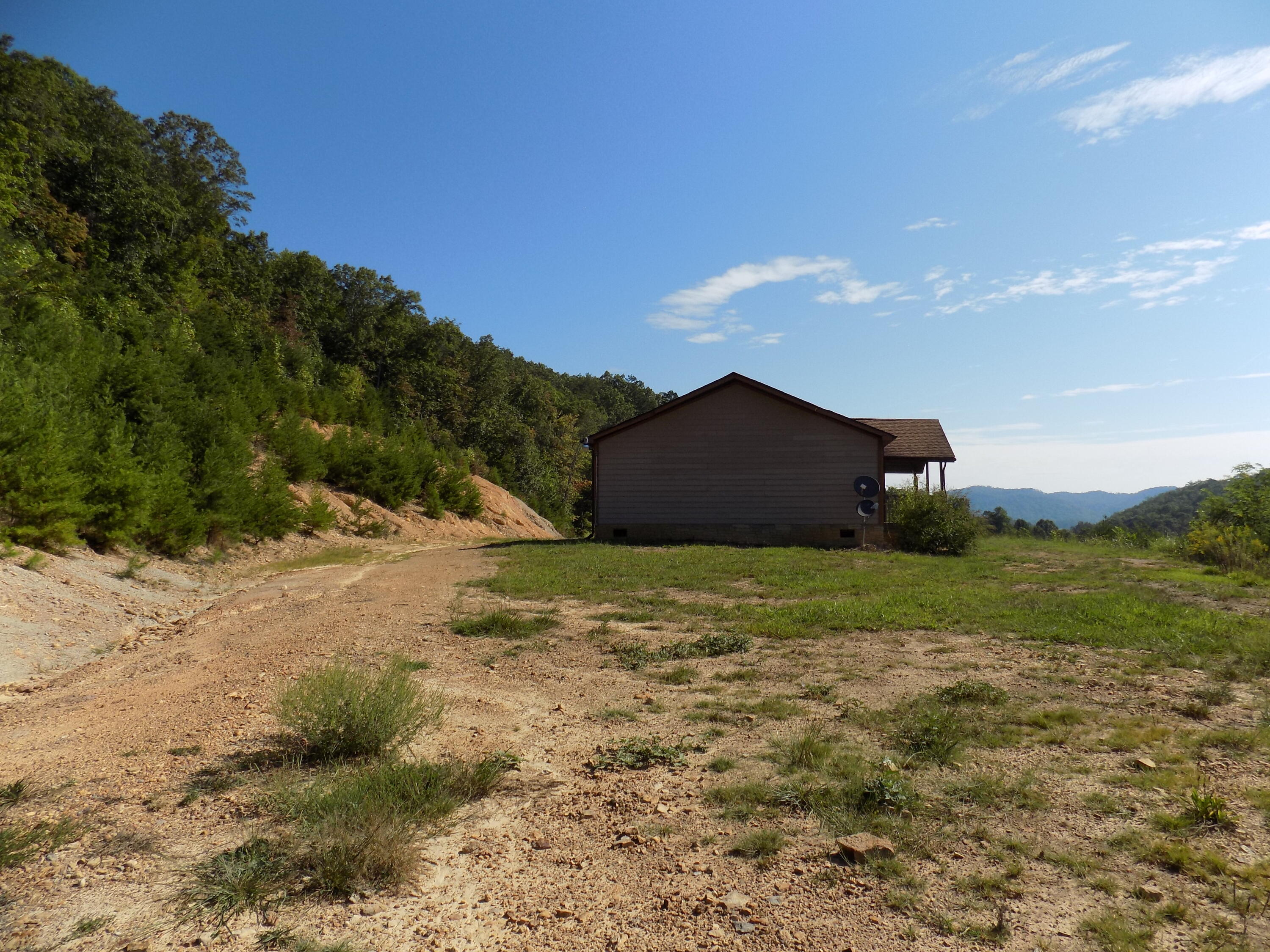 367 Poor Valley Road Rogersville, TN 37857 - Photo 35 of 70 DSCN0193
