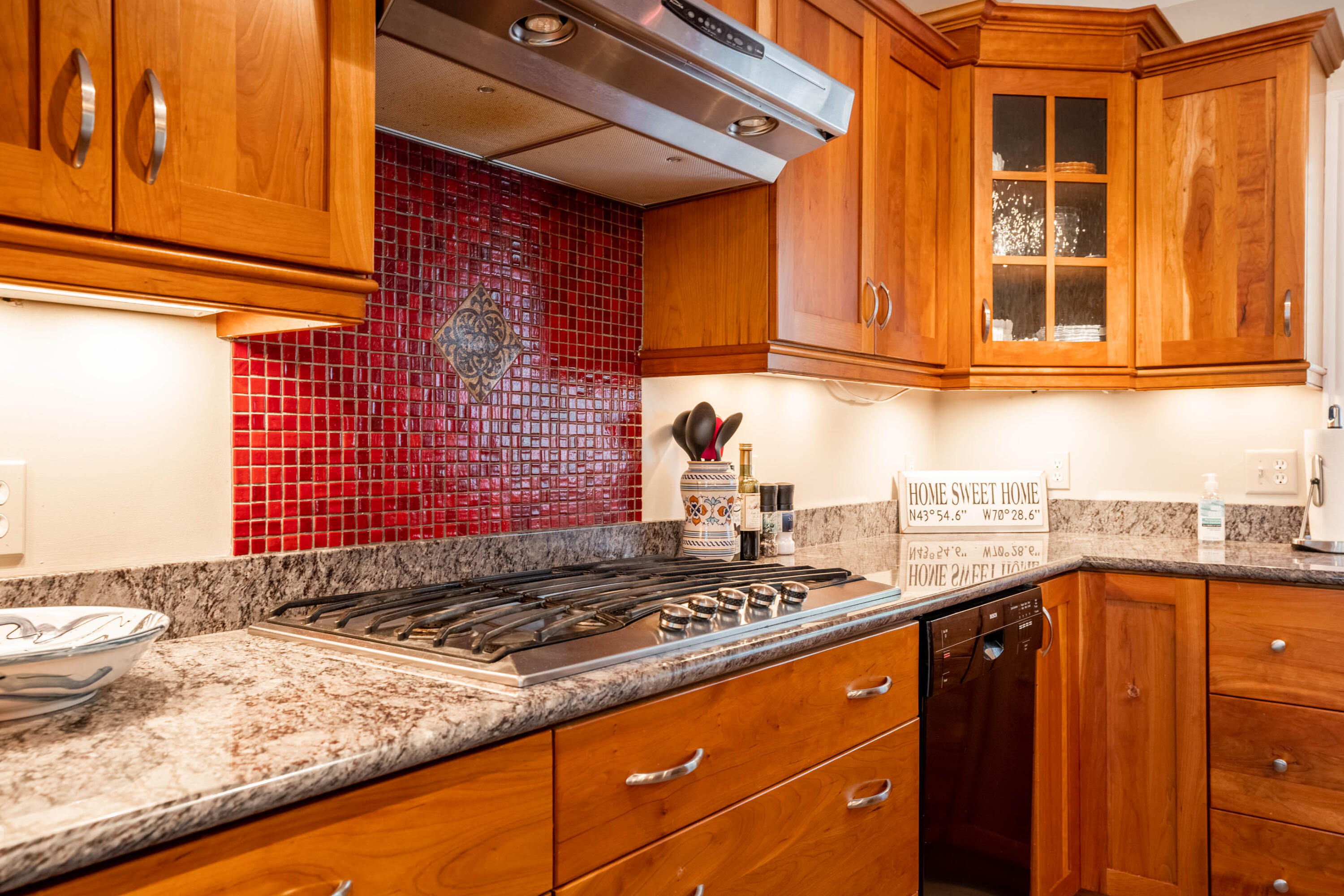 28 Whittemore Cove Road Raymond, ME 04071 - Photo 27 of 44 3-Interior-22