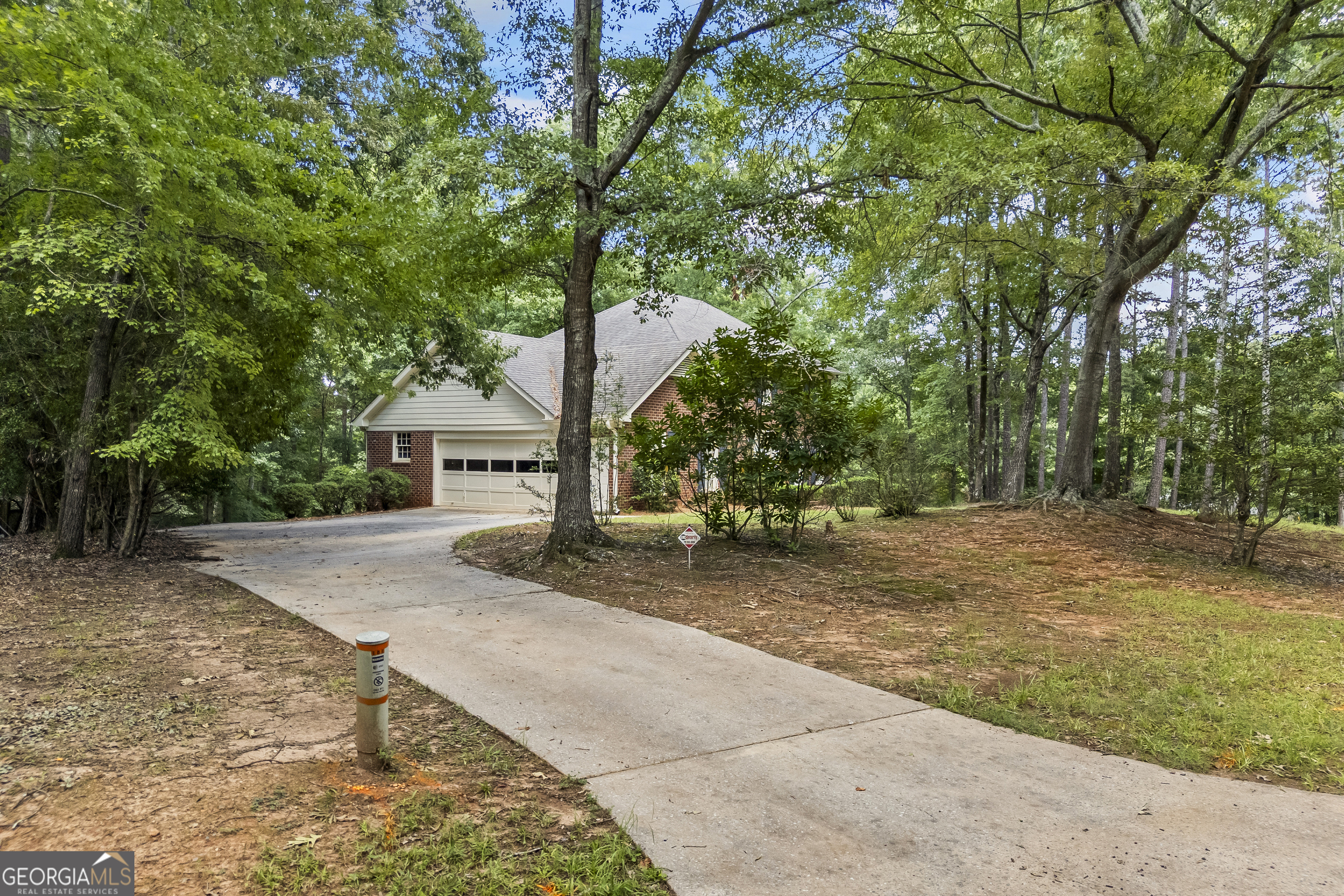 201 Chesterfield Road Bogart, GA 30622 - Photo 4 of 66