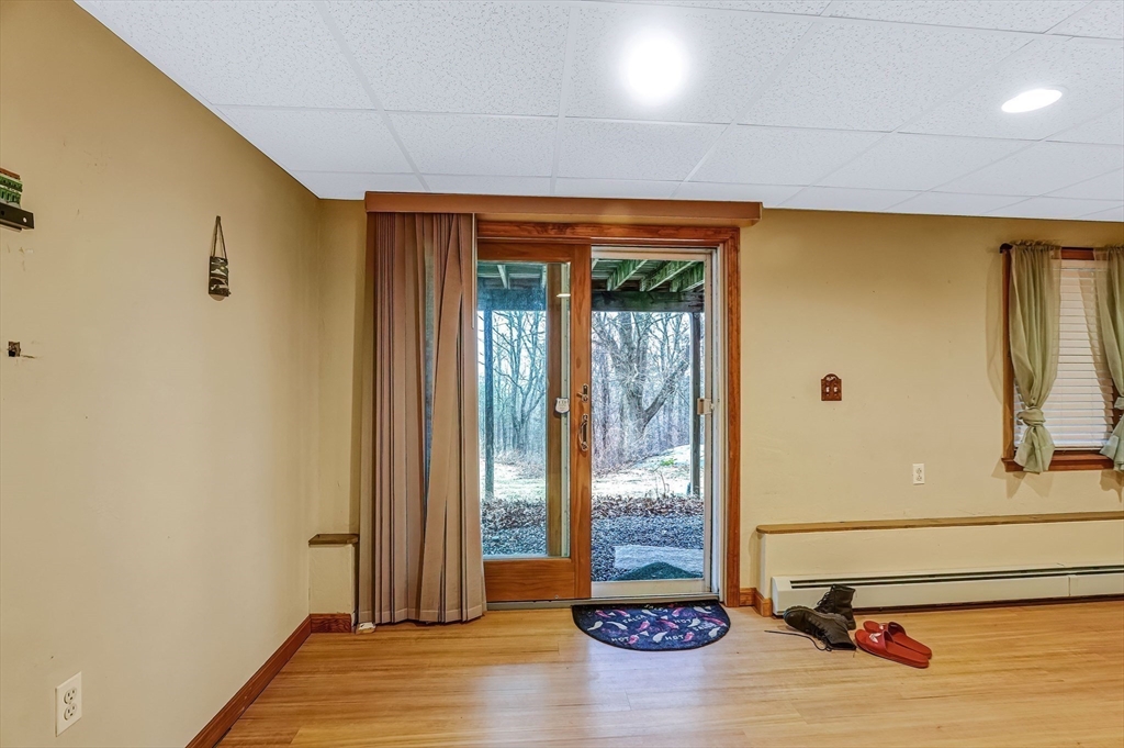 174 Clemence Hill Road Southbridge, MA 01550 - Photo 20 of 30 Gallery Image 20