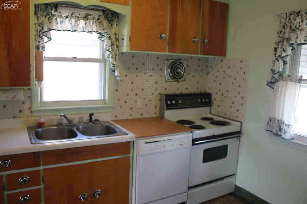 2322 West Mt Morris Road Mount Morris, MI 48458 - Photo 17 of 32