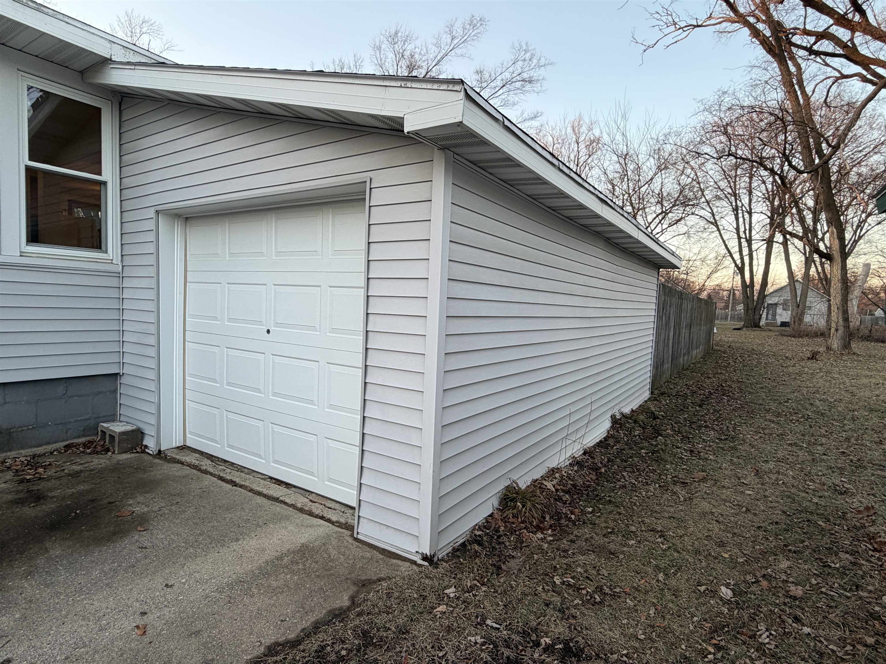 835 East Homeland Beloit, WI 53511 - Photo 20 of 24