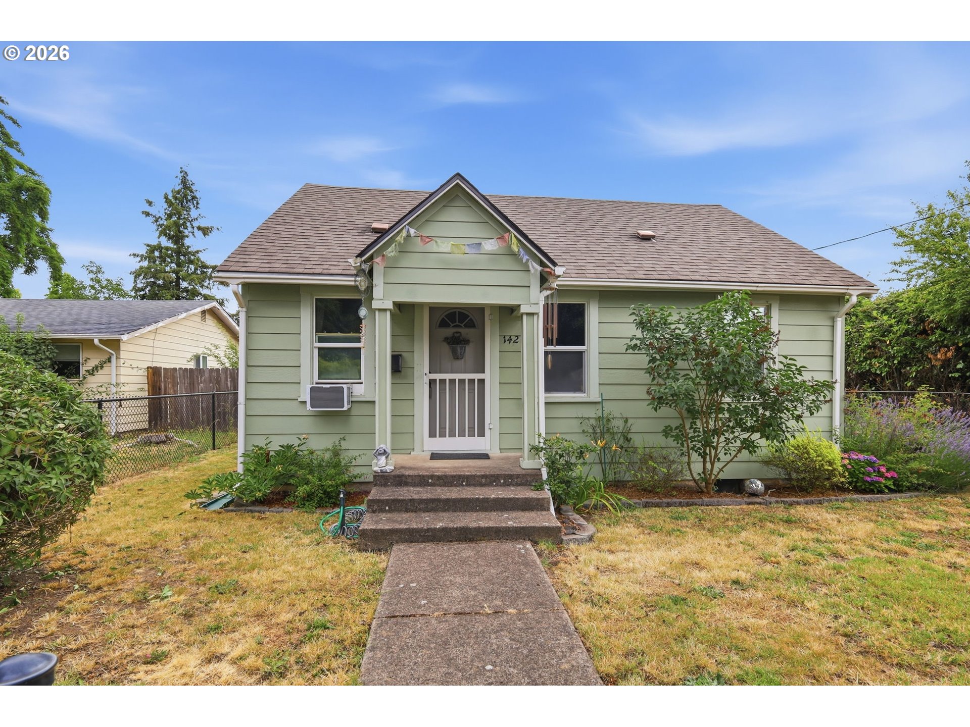 1427 Mill Street Springfield, OR 97477 - Photo 2 of 46