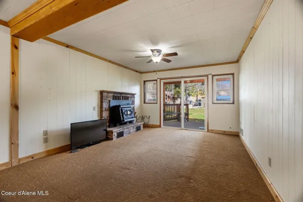 $260,000 | 210 3rd Avenue, Clark Fork, ID 83811