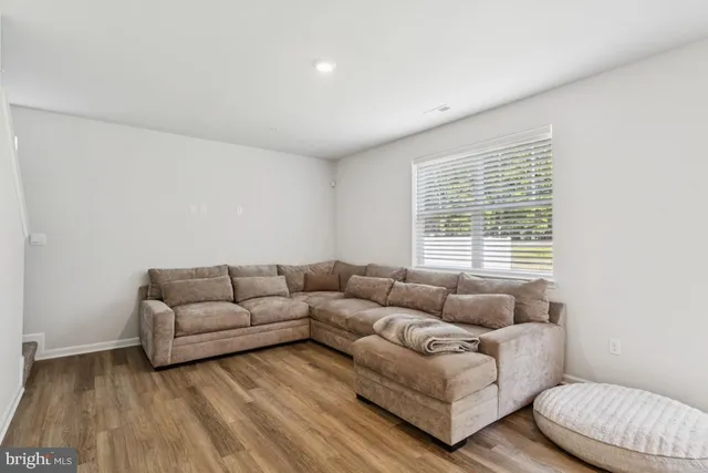 $3,595 | 375 Forest Edge Avenue, La Plata, MD 20646