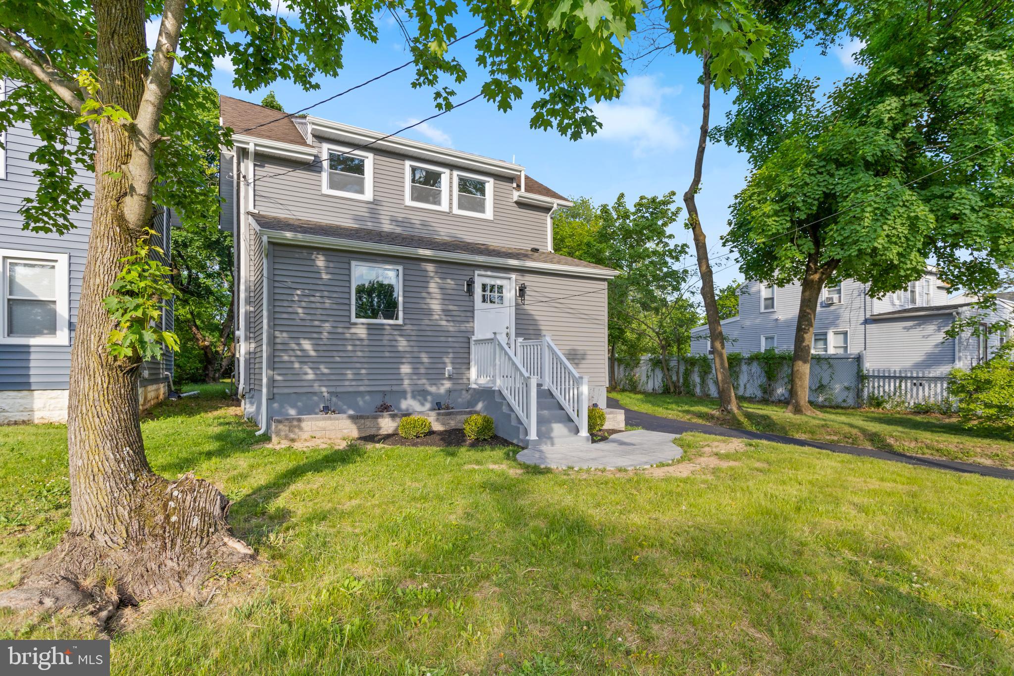 256 Ewingville Road Ewing, NJ 08638 - Photo 2 of 38